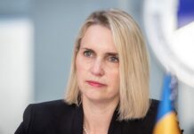 Посол США Бринк не упомянула РФ, комментируя новые удары оккупантов по Украине