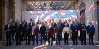 Зеленский назвал две страны, которые представят Европу на переговорах об окончании войны