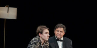 «Старший сын» в Театре Гоголя: сын за отца отвечает