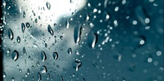 Похолодание, шторм и дождь: в воскресенье погода испортится в нескольких регионах Украины