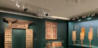 «Маленькая, но гордая»: выставку в «РОСИЗО» открыл новый директор