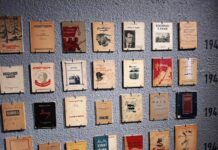 Томик Пушкина в солдатском вещмешке и подлинник «Катюши» Исаковского