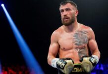 Боксер Ломаченко объявил о завершении карьеры