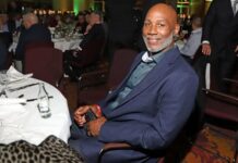 Льюис удивил смелым прогнозом на бой-реванш между Усиком и Дюбуа