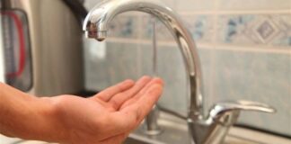 Жителей оккупированных территорий заставляют дорого платить за то, чего нет и уже не будет