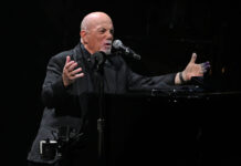 Билли Джоэл обозвал песни «Битлз» «недоделанными»