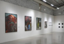 Художница из Минска прошла сквозь лед и пламень, чтобы показать свою «Одиссею» в Москве