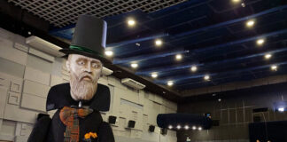 На кинофестивале «Окно в Европу» открылась выставка, посвященная Льву Толстому