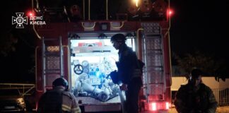 Первая встреча отца с сыном, рожденным под ударами армии РФ: кадры, от которых не сдержать слез