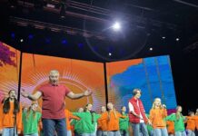 Мюзикл «Приключения Электроника» представил БДХ им. В.С.Попова