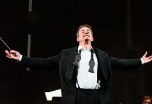 На сцене весь «Ленком»: Панков представил свой первый спектакль в качестве худрука