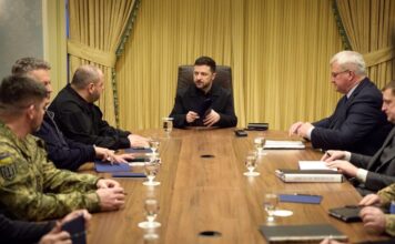 «Я умею принимать сложные решения», – Зеленский раскрыл неприятную правду о переговорах с РФ