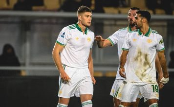 Победа Ромы над Лечче омрачена травмой Довбика