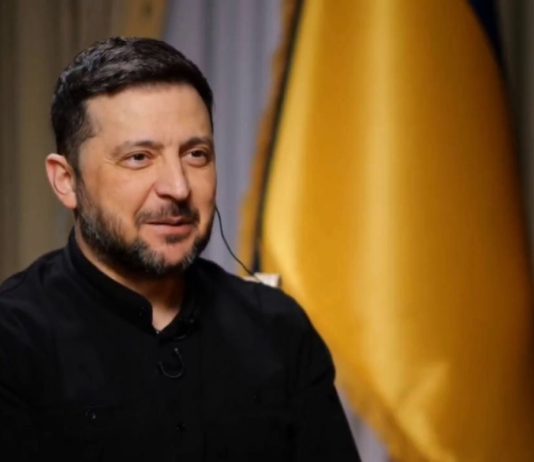 Зеленский посмеялся над фейком Путина о «ядерных подарках» Британии и Франции