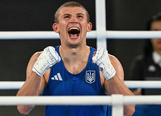 Команда Усика организует первый профессиональный бой Хижняка