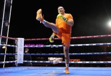 Усик начал подготовку к бою с Верховеном